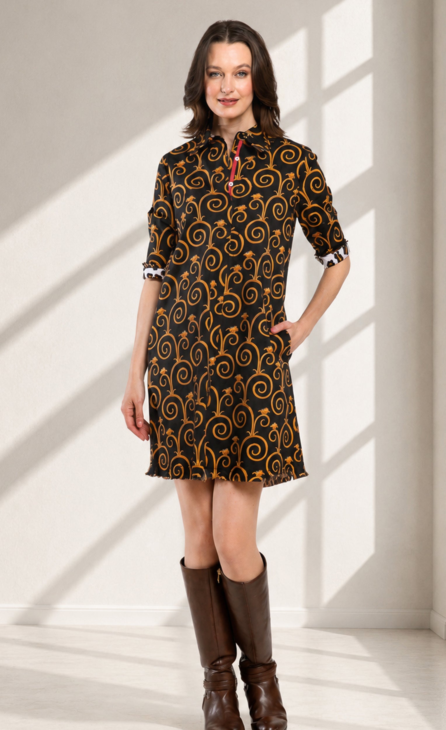 Chatham Black and Gold Swirl Print Dress in XS