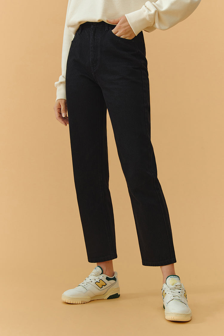 Chelsea High Rise Straight Crop Jeans - MeeeShop Women's Fashion