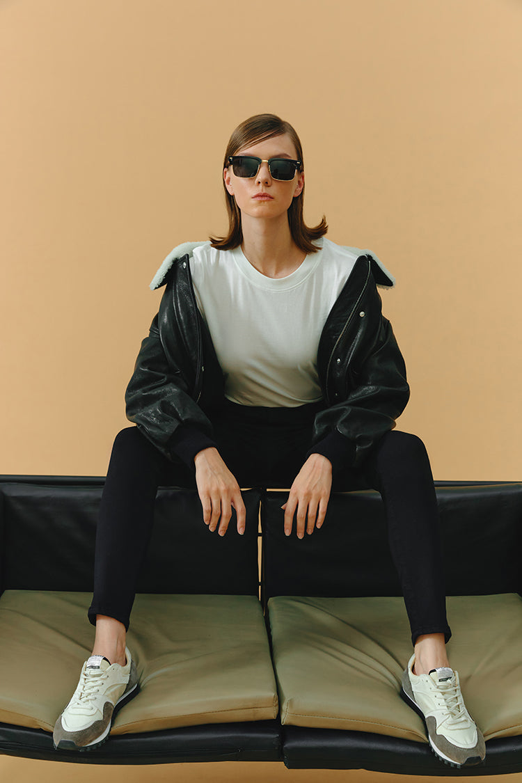 Chicago High Rise Skinny Jeans Hj003 in Back In Black view 2 - High-Waisted - Hj003 Jeans (bottom)