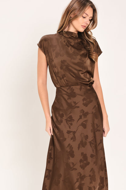 Chocolate Floral Woven Jacquard Top in BROWN view 6 - Chocolate Floral Blouse