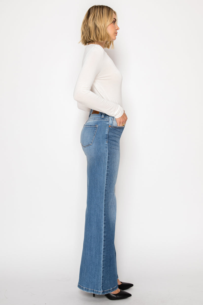Claudia Tummy Control 90's Vintage High Rise Stretch Wide Jeans in 11 (29) view 6 - High-Waisted (bottom)