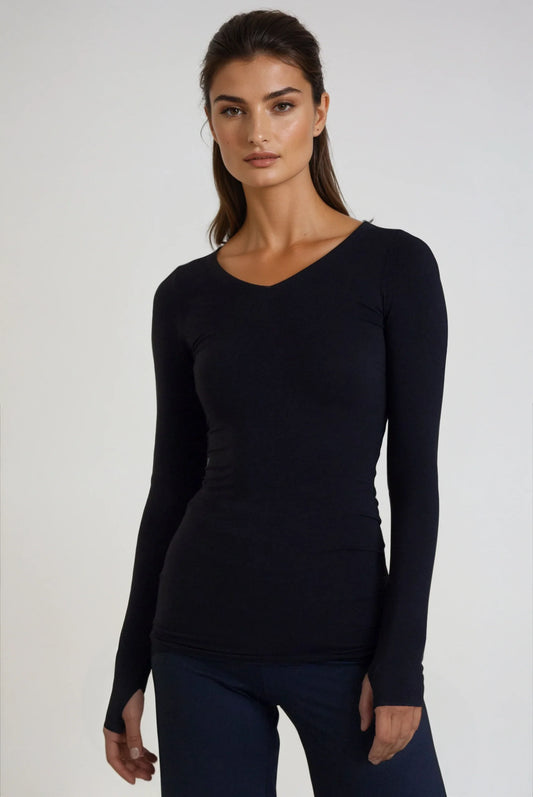 Collagen V-neck in Black - Collagen Neck Mask (top)