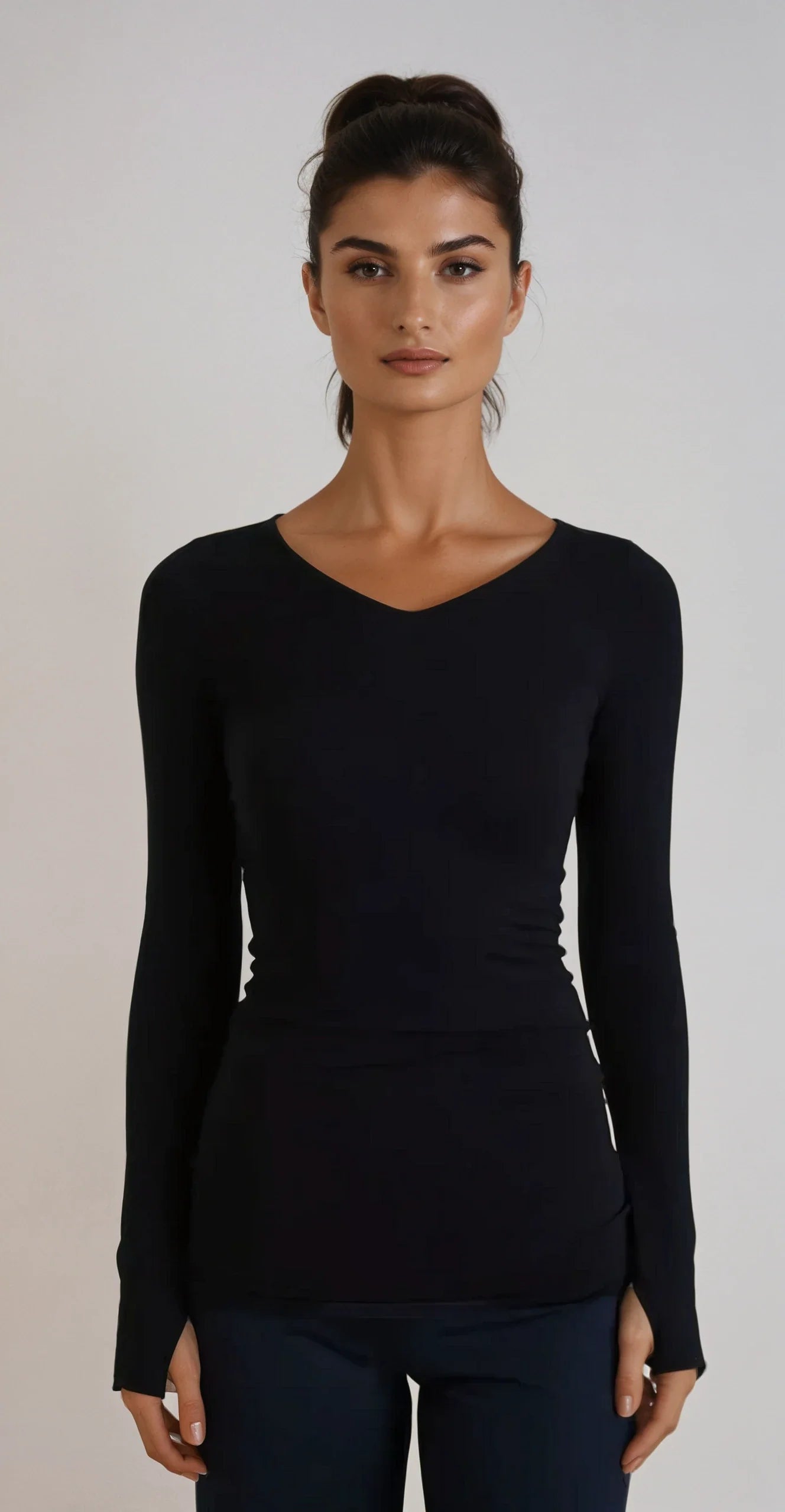 Collagen V-neck in Black view 5 - Collagen Neck Mask (top)