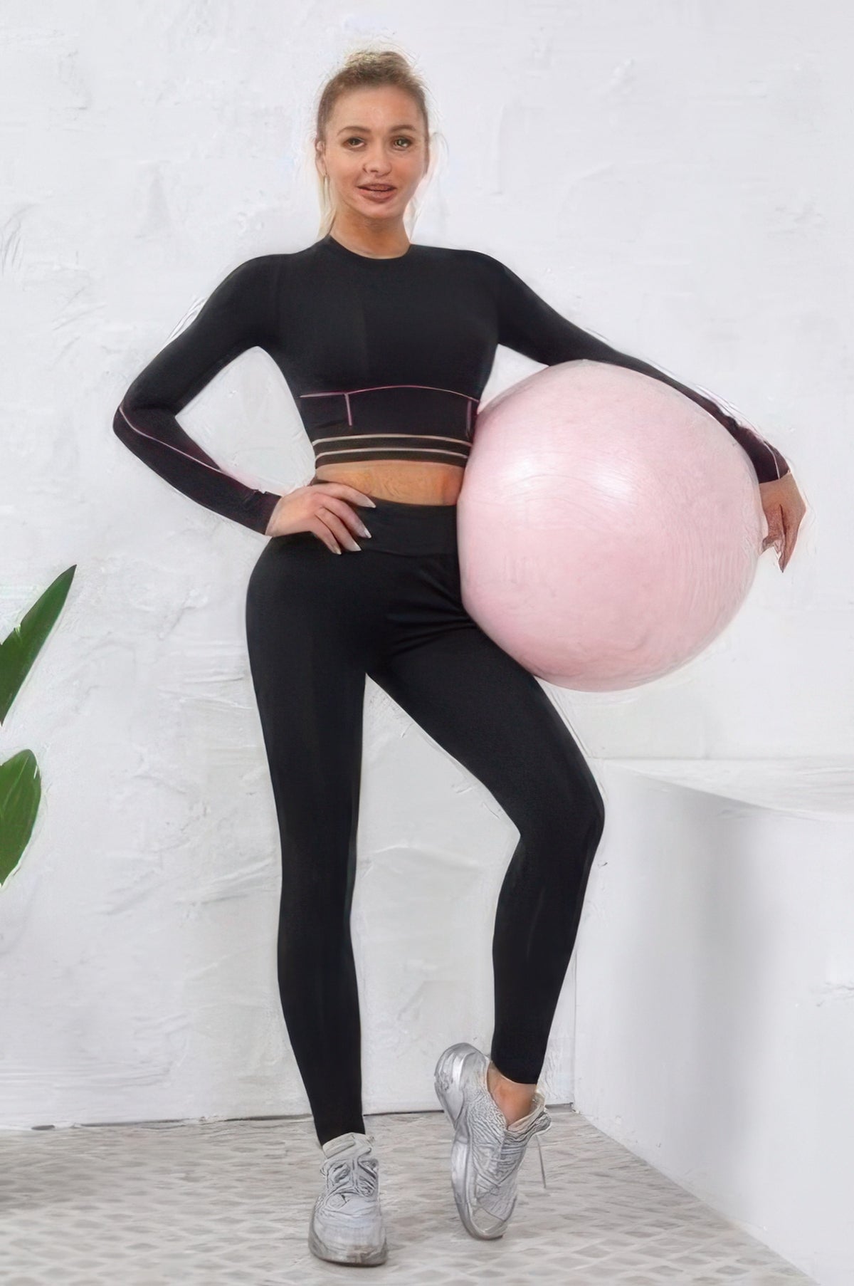 Color Block Two Piece Yoga Set in Black view 3 - Color Block Set Women (one-piece)
