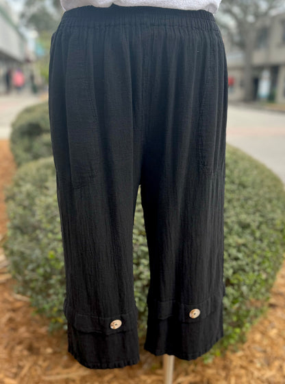 Cottonways Gail Capri Pant with Pockets! 100% Cotton Gauze in 0 (XS/S) view 8 - Cotton Gauze Quilts (bottom)