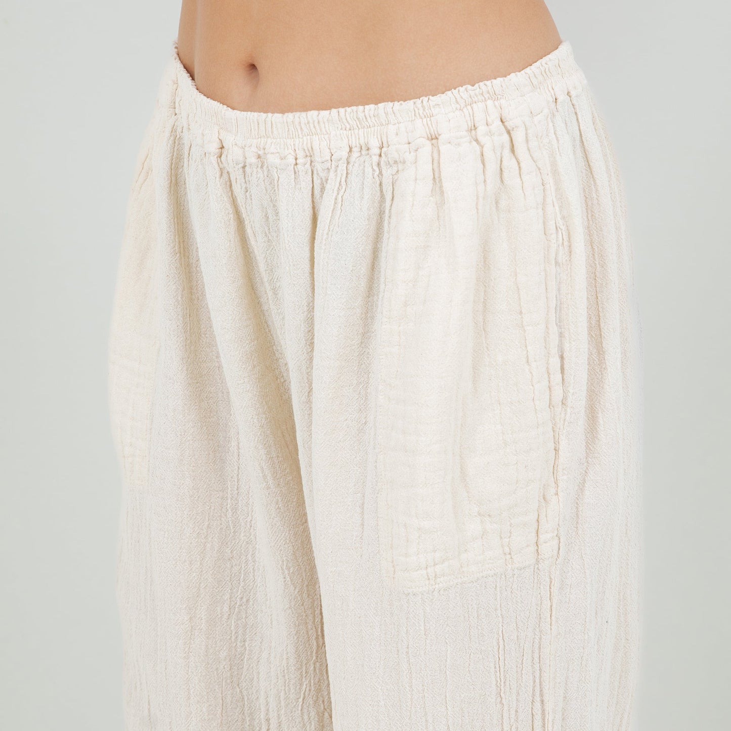 Cottonways Lisa Cotton Gauze Pants with Pockets in 0 (XS/S) view 3 - Cottonways Pants (bottom)