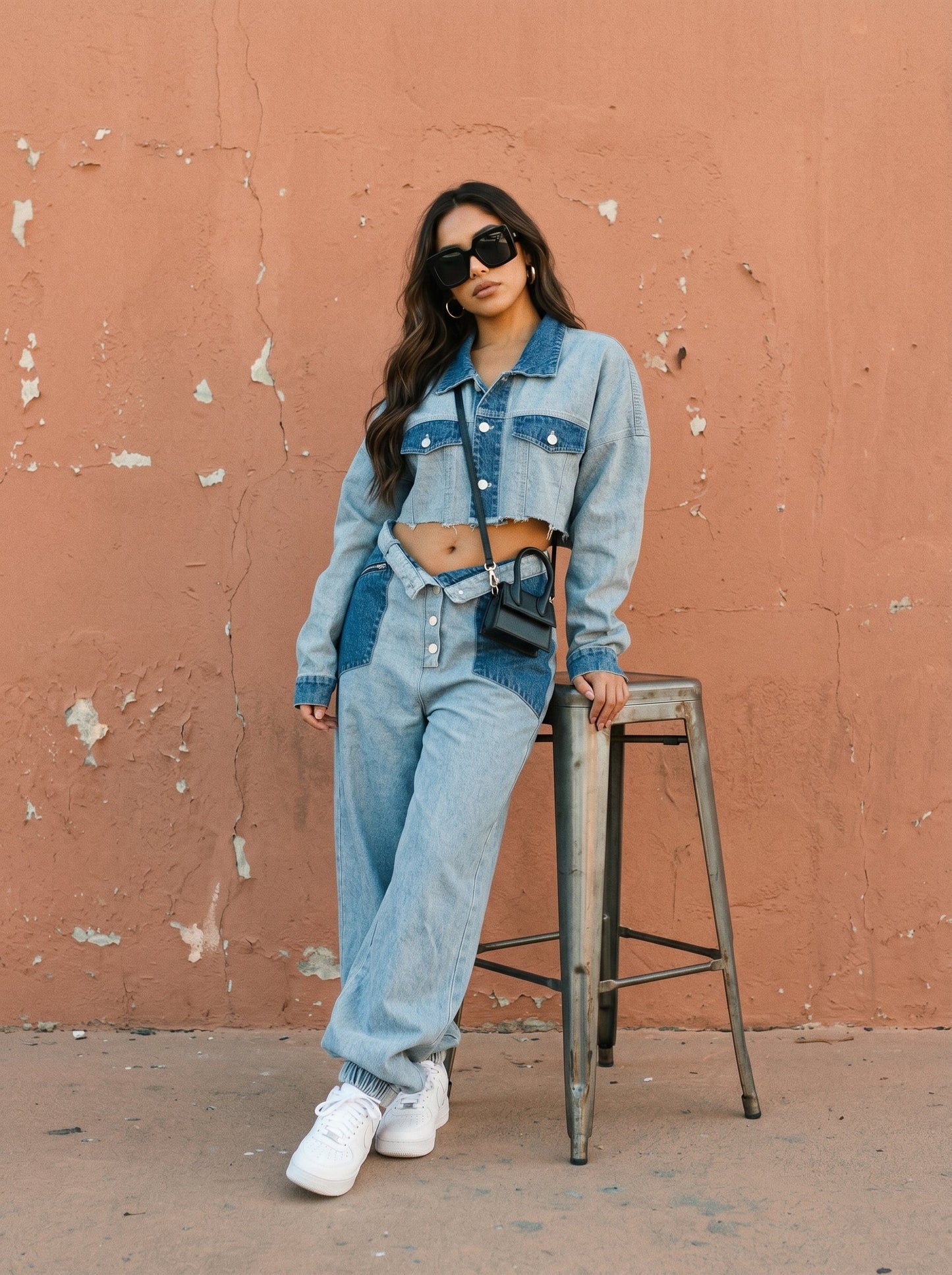 Cropped Contrast Denim Set view 5 - Contrast Short Set (bottom)