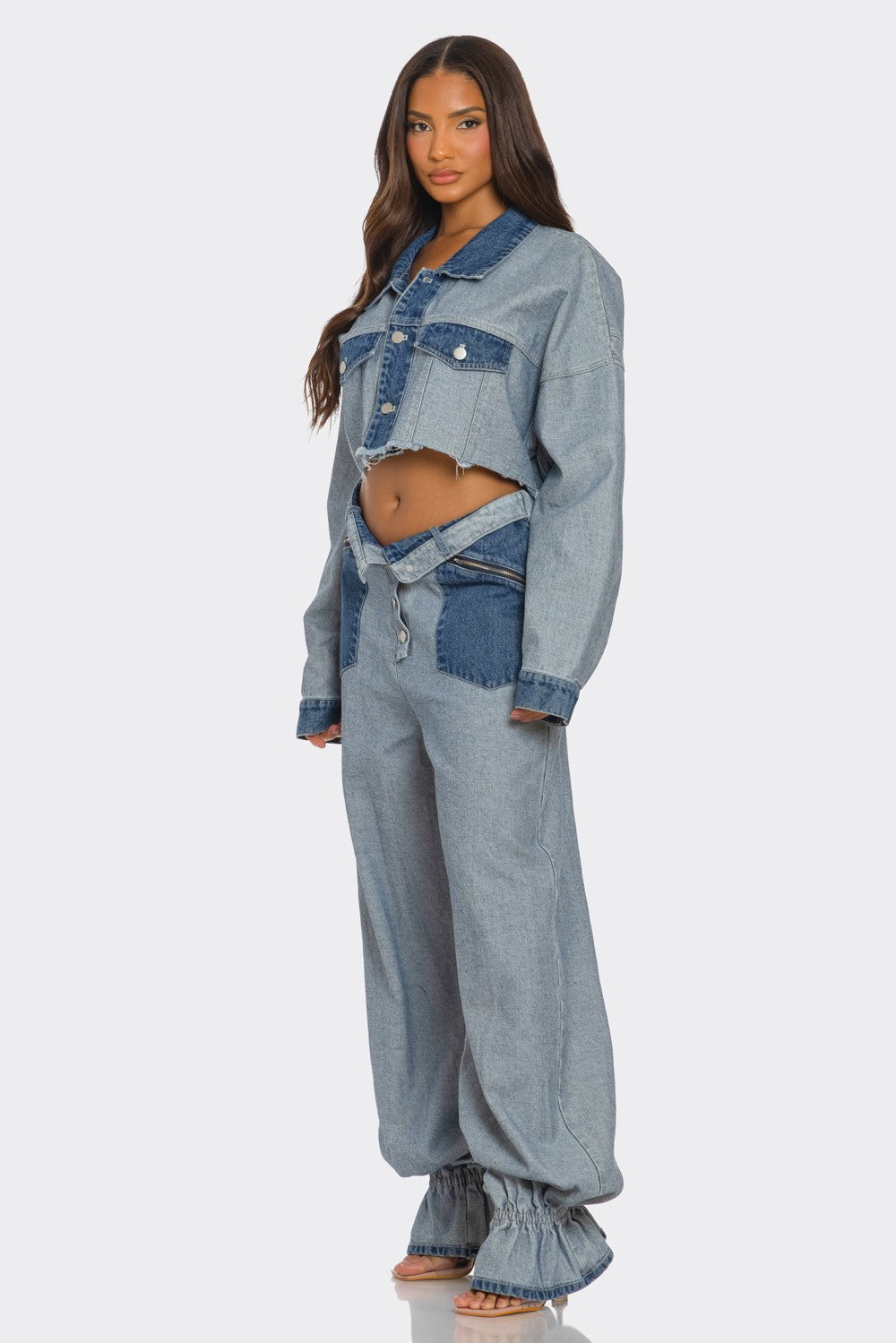 Cropped Contrast Denim Set view 8 - Contrast Short Set (bottom)