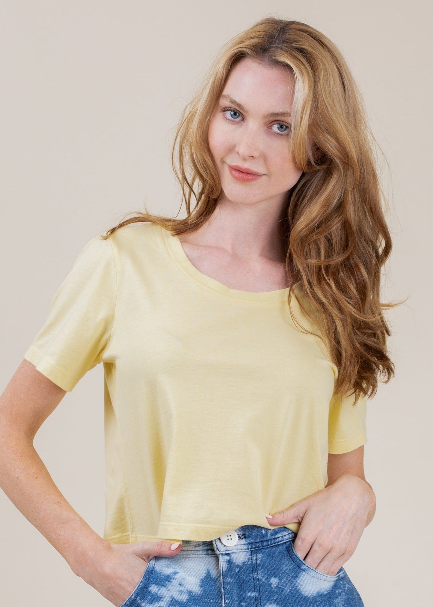 Cropped Easy Tee in XS view 6 - Easy Crop Tee (top)
