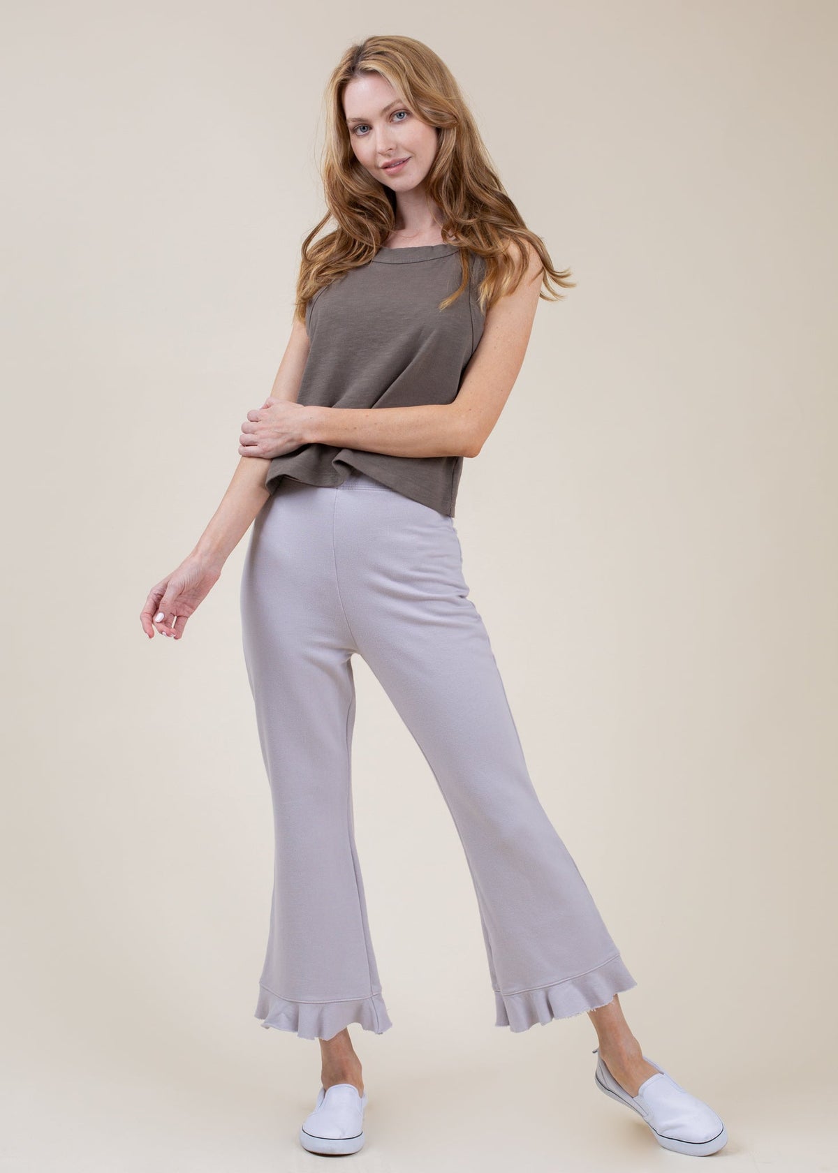 Cropped Frill Sweatpant - MeeeShop Women's Fashion