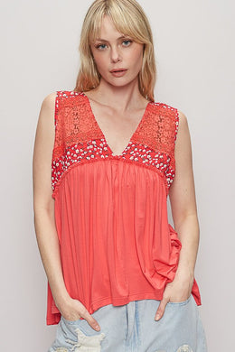 POL Lace Detail Frill Floral V-Neck Sleeveless Top in Strawberry