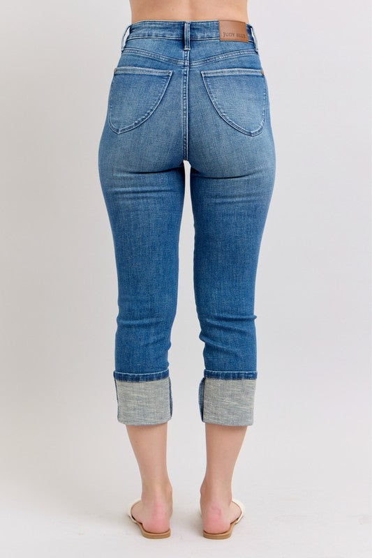 Judy Blue Full Size Skinny Cuff Capris Jeans with Pockets Plus Size - us.meeeshop