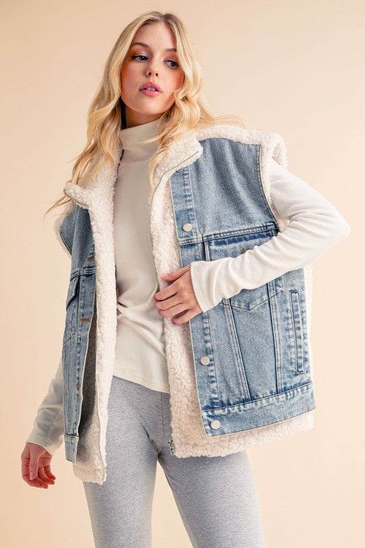 Aemi + Co Fake Two Pieces Denim Patch Sherpa Vest Coat - us.meeeshop