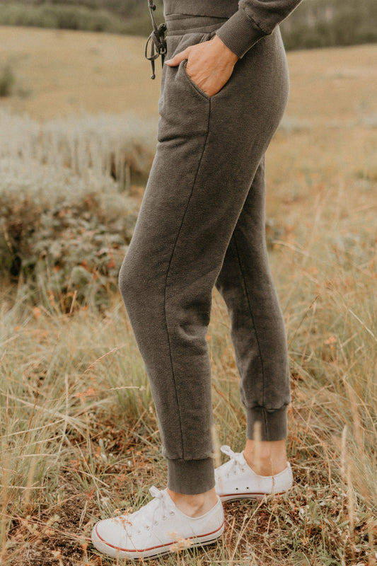 Day Break Joggers 2.0 in Ivory - Day Break 2006 (bottom)