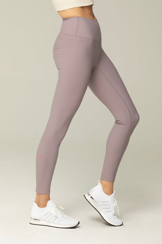 Day Dream No Front Seam Leggings in ROSE (bottom)