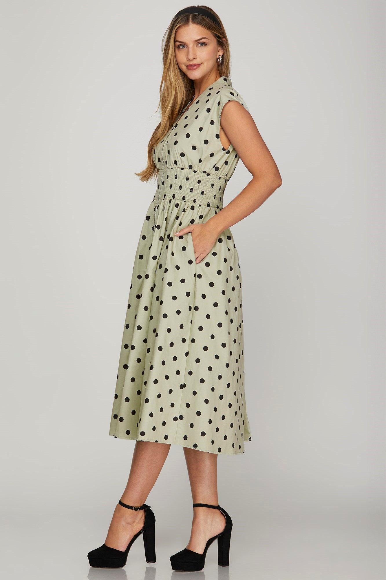 She + Sky Front Zip Polka Dots Cap Sleeve Midi Dress - us.meeeshop