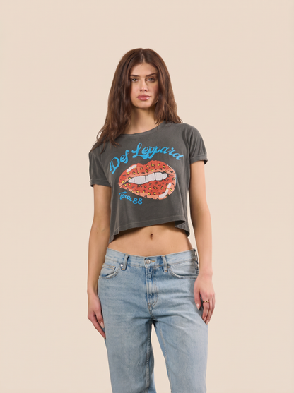 Def Leppard Tour of 1988 Cropped Tee in M view 3 - Def Leppard Tee Shirt (top)