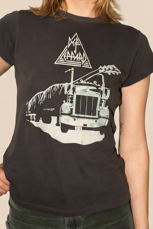 Deff Leppard Through the Night Tee in S view 2 - Def Leppard Tee (top)