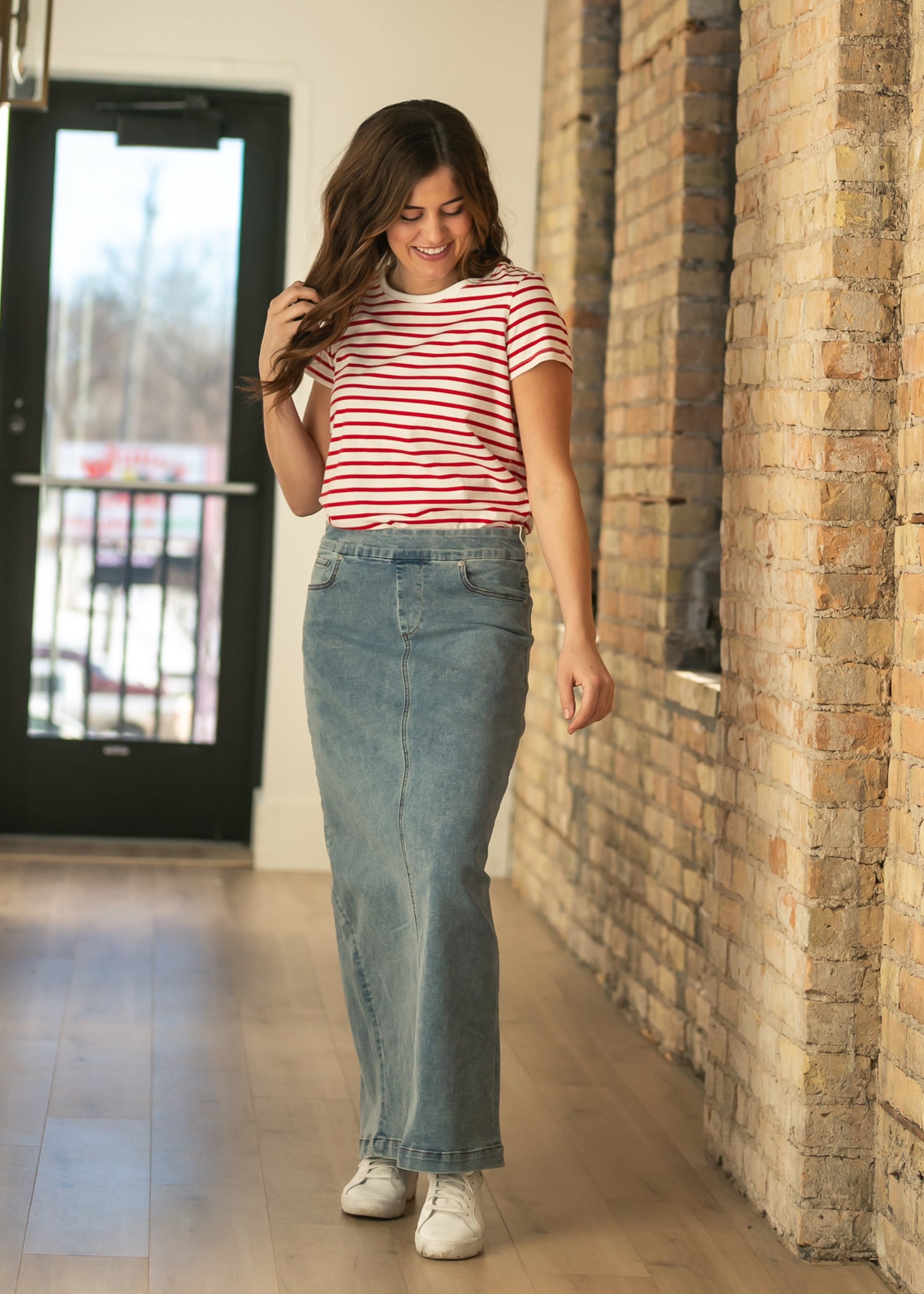 Donna Classic Wash Maxi Denim Skirt in 12 view 5 (dress)