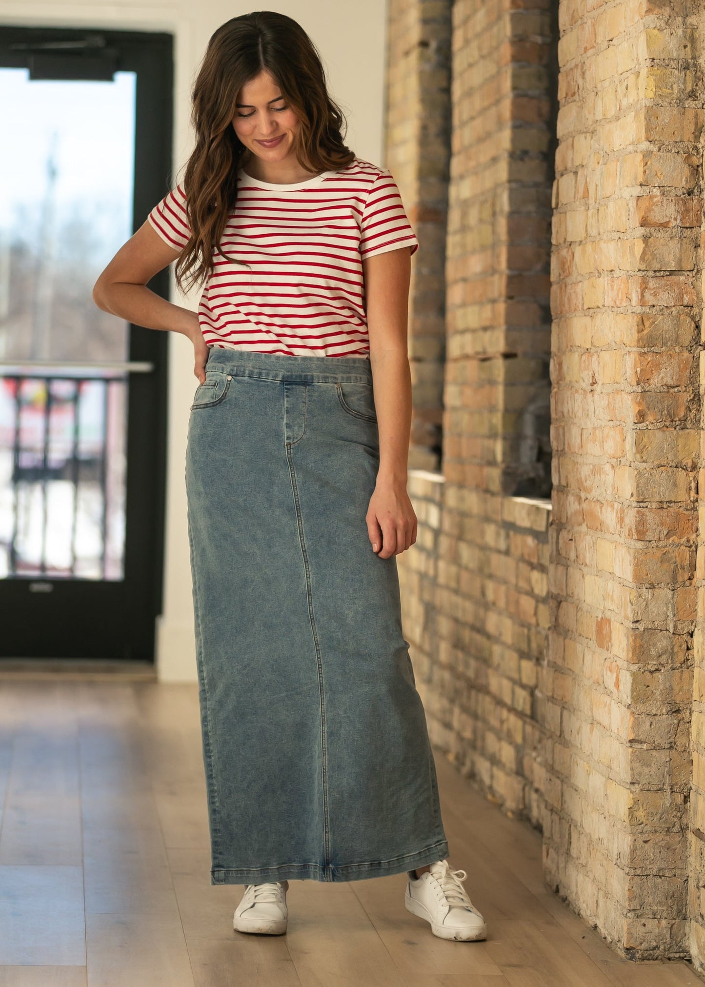 Donna Classic Wash Maxi Denim Skirt view 11 (dress)