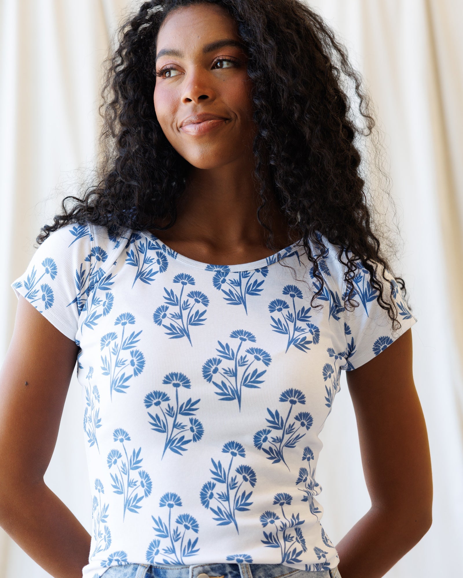Downeast Artistic Tee in S view 2 - Artistic Tees Reviews (top)