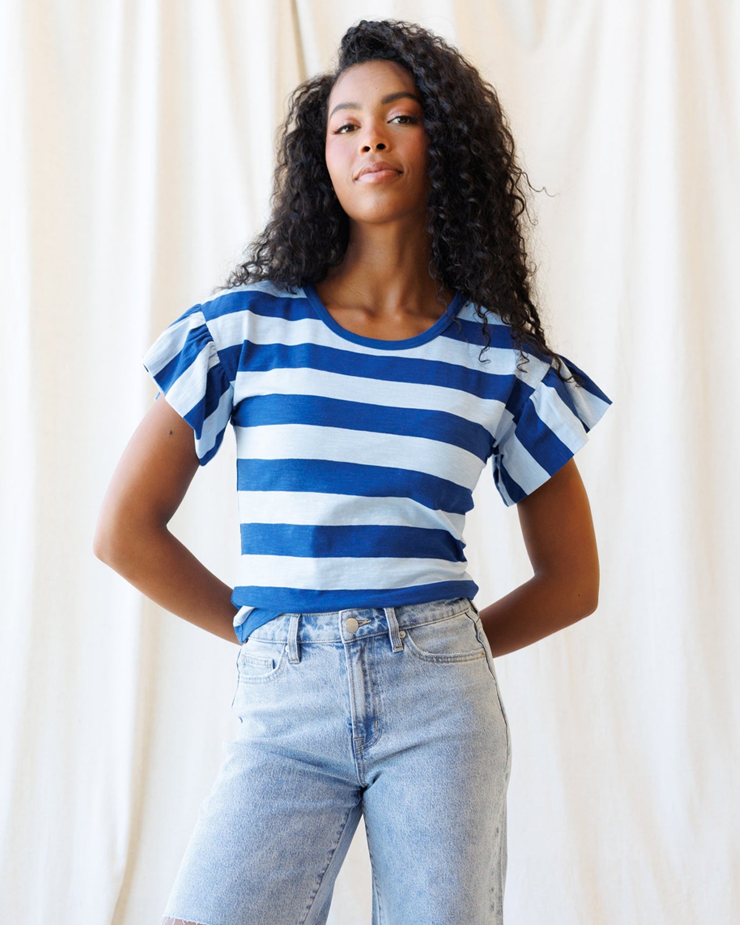 Downeast Charisma Tee in XXL view 6 - Carisma Tshirt (top)
