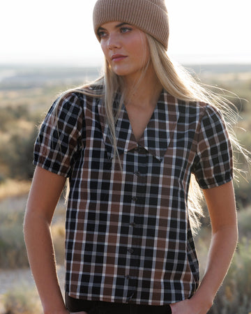 Downeast Classic Plaid Button Down Top in XS
