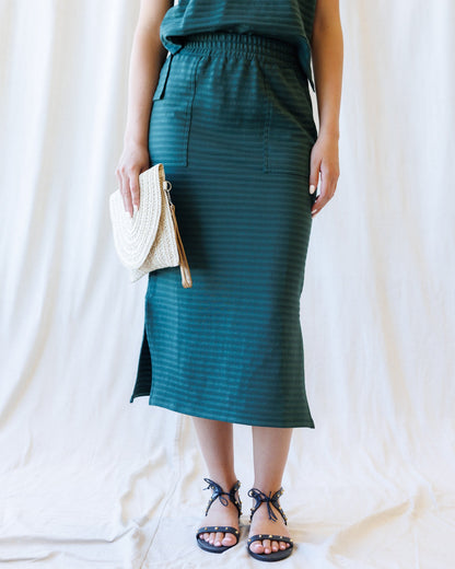 Downeast Du Jour Skirt in L view 4