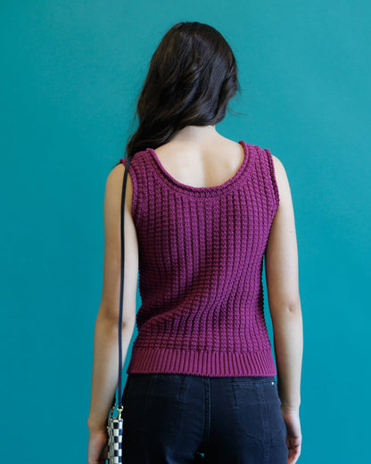 Downeast Invested Vest in L view 4 - Vested Vests (layer)
