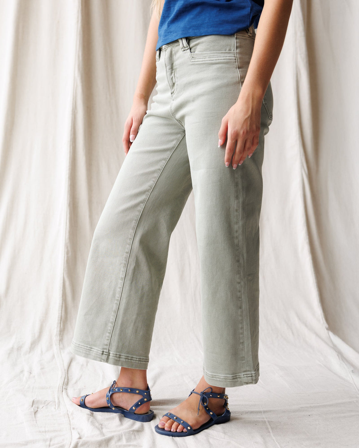 Downeast Super High Wide Cropped Utility Jeans in 29 view 5 - Super Utility High Seer (bottom)