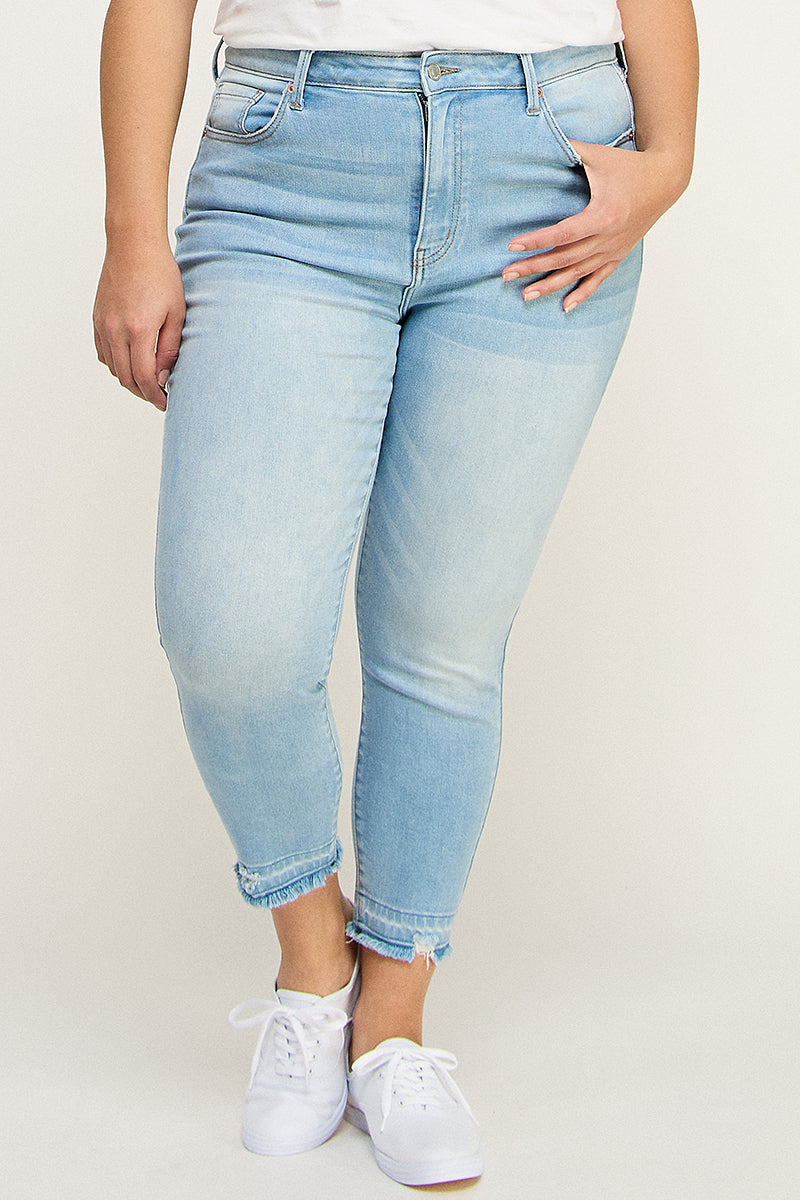 Eden plus High Rise Crop Skinny Jeans in P-18 view 2 - High-Waisted (bottom)