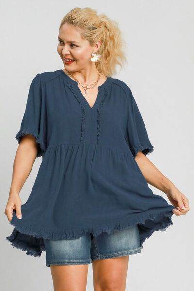 Umgee Raw Hem Notched Babydoll Linen Blouse Plus Size - us.meeeshop