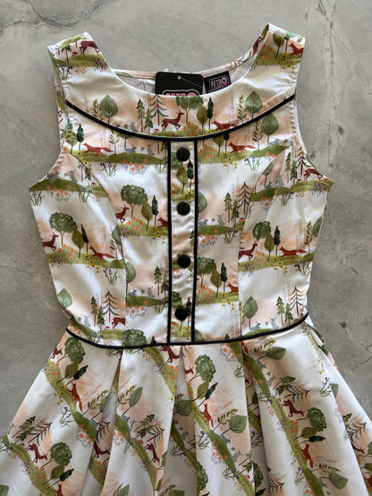 Elizabeth Dress in Woodland Sunset in 1X view 6 - Elizabeth Woodville Dresses