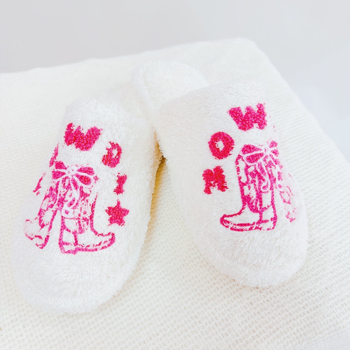 Ellisonyoung.com Howdy Boot Coziest Lounge Slippers in S/M - Slippers Boot (shoe)