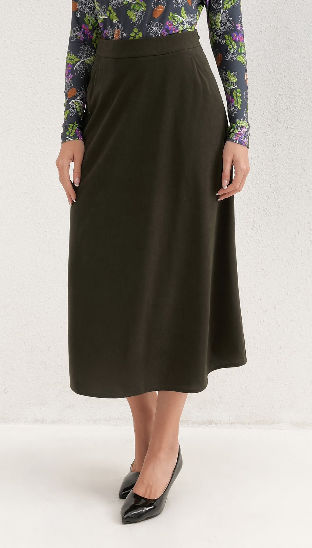 Emerald Corduroy Skirt view 6 (skirt) - emerald green corduroy skirt, can you wear a corduroy skirt in  - shop at us.meeeshop