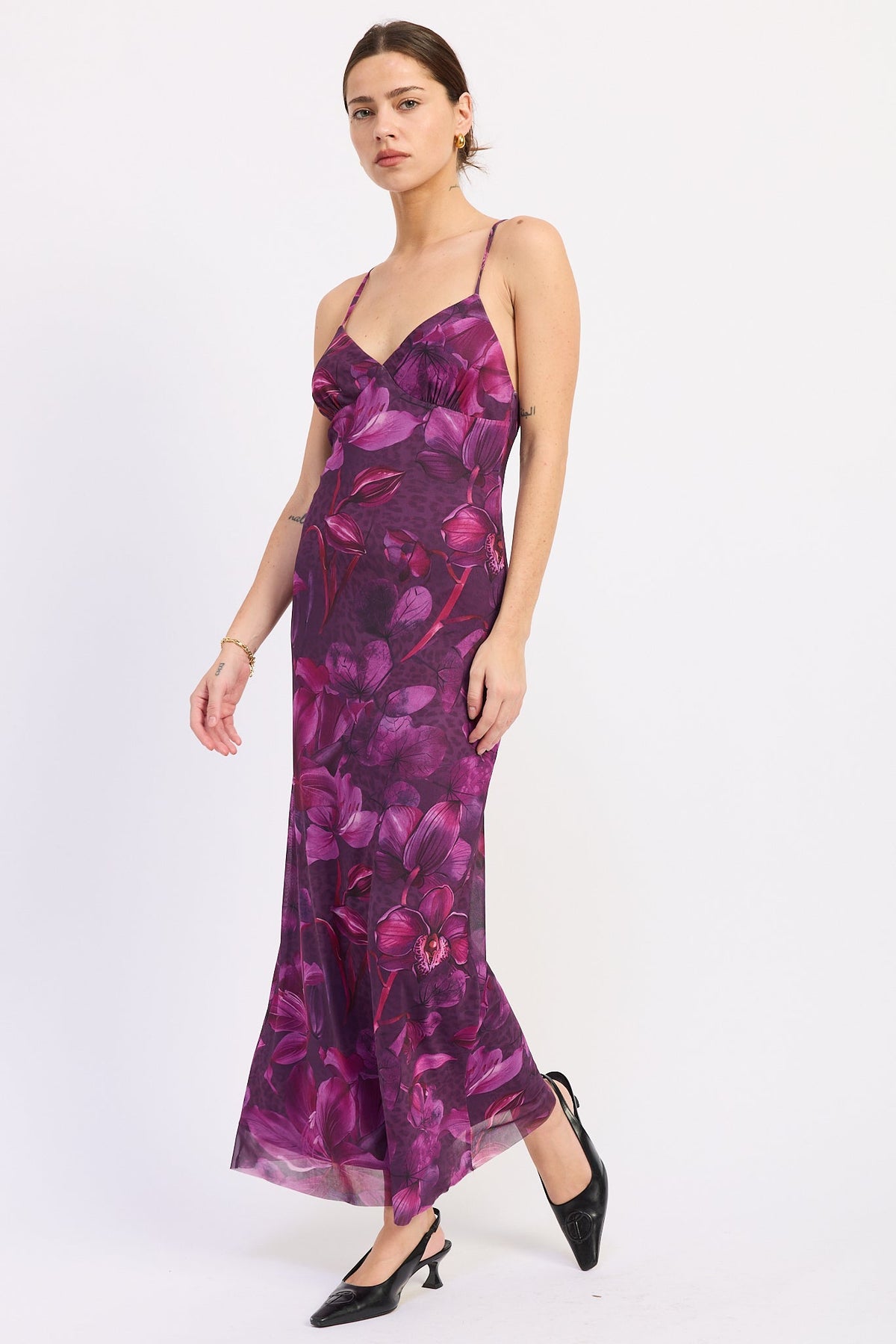 Emory Park Adelisa Maxi Dress in Purple Floral view 2 - Adeliza Maxi Dress