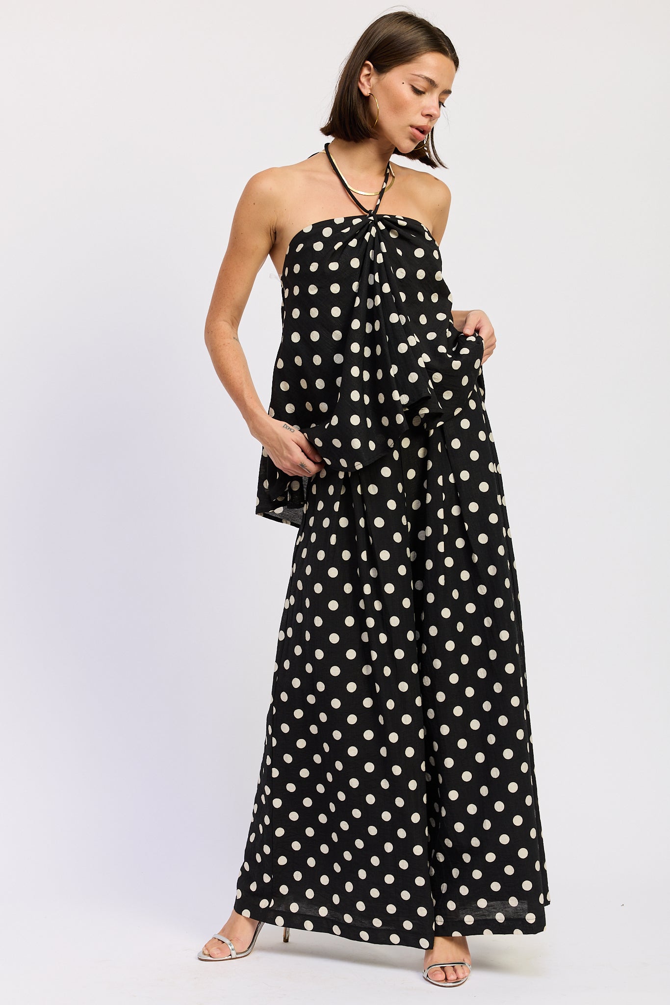 Emory Park Alice Wide Leg Pants in Black Polka Dot view 5 - Alice Olivia Wide Pants (bottom)