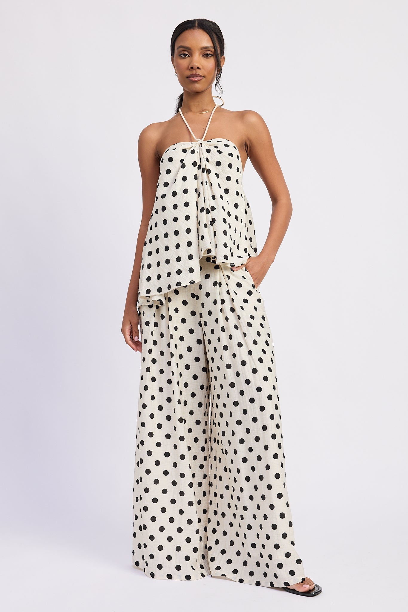 Emory Park Alice Wide Leg Pants in Ivory Polka Dot - Alice Olivia Wide Pants (bottom)