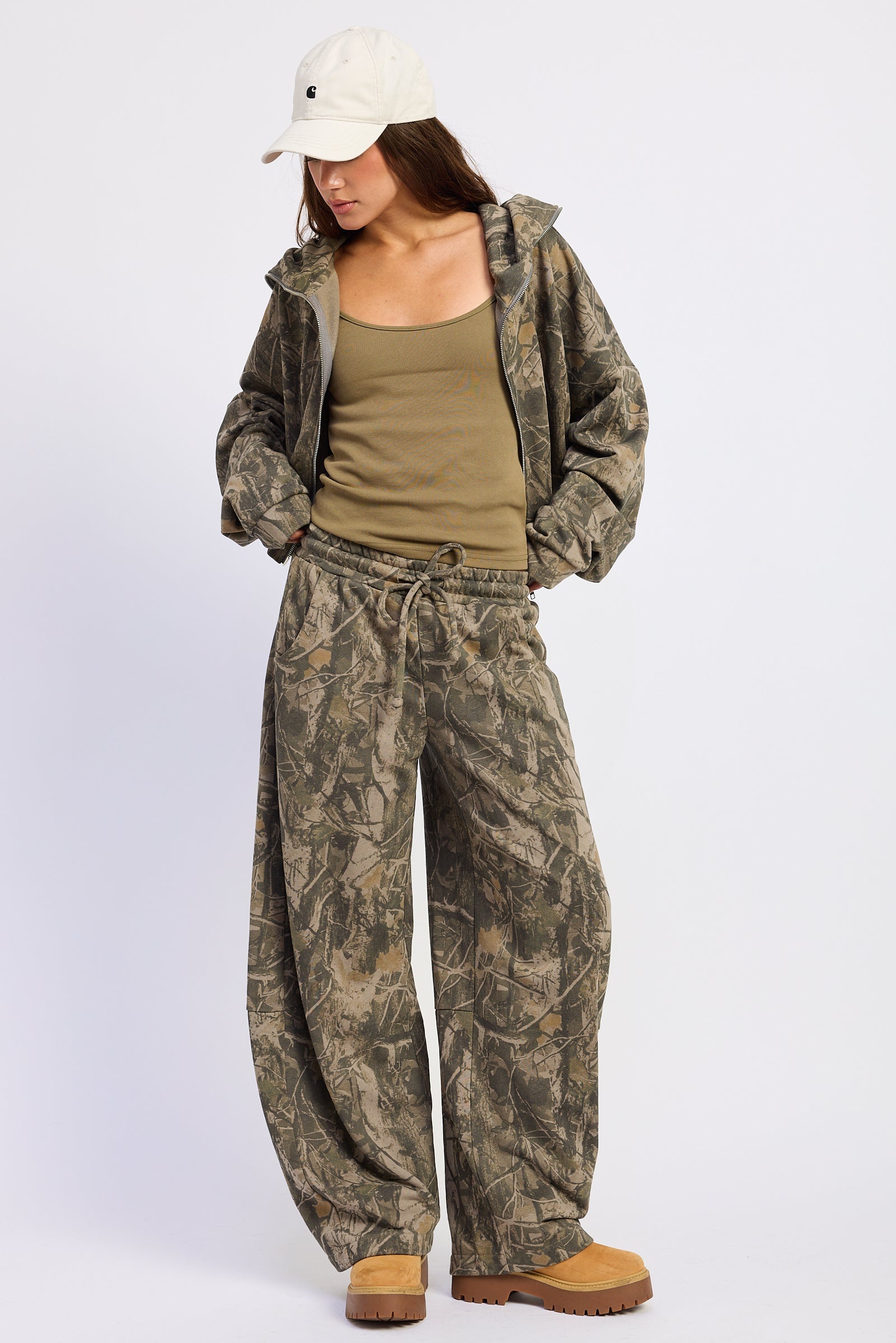 Emory Park Alina Pants view 4 - Alina Pantseyeva (bottom)