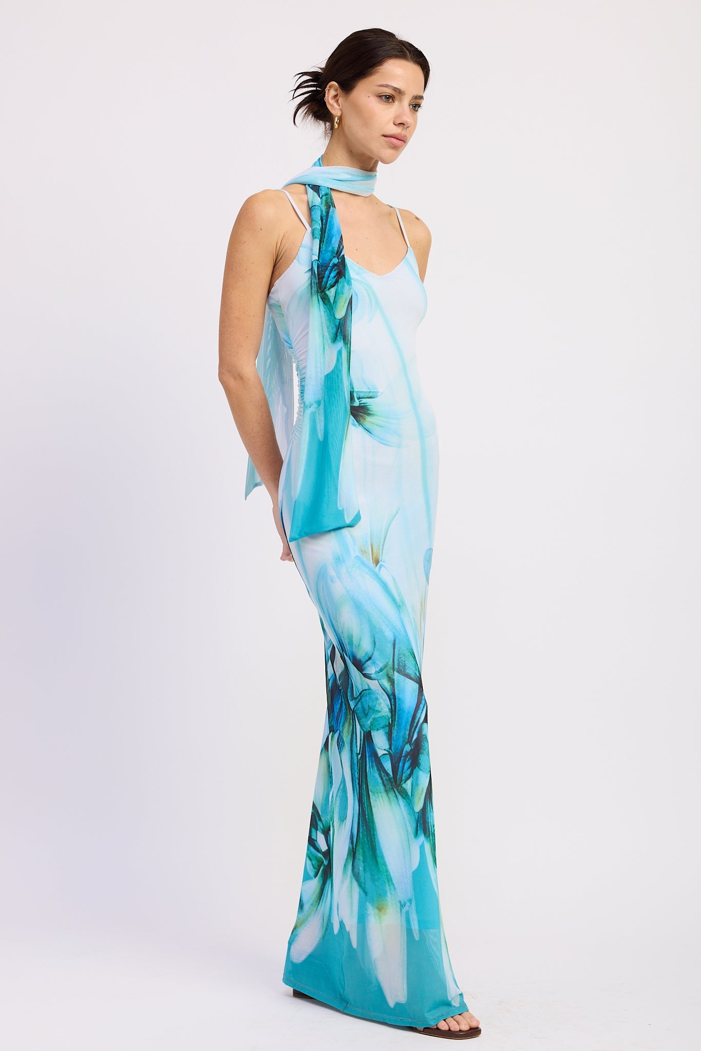 Emory Park Allie Maxi Dress in Blue Floral view 2 - Allie Maxi Dress Thats So Fetch