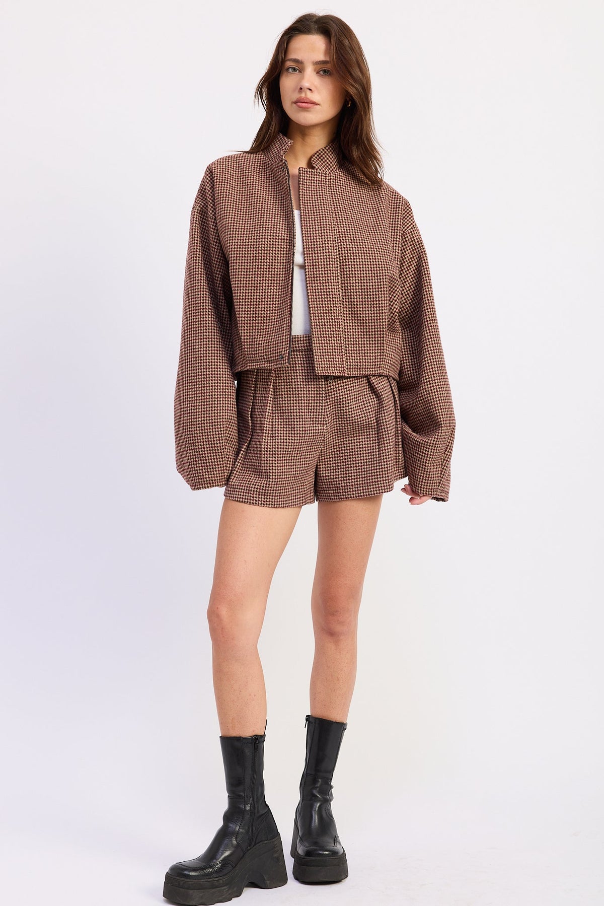 Emory Park Charlee Shorts in Red Brown - Emory Park Pants (top)
