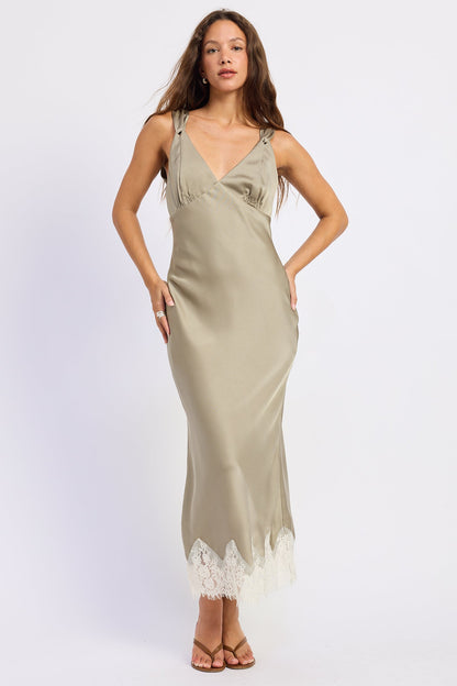 Emory Park Emery Midi Dress in S - Emery Midi Dress Stone Cold Fox