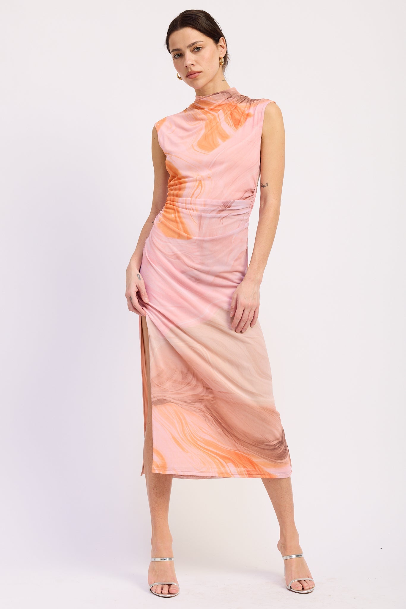 Emory Park Hannah Midi Dress view 4 - Hannah Midi Dress Alice And Olivia