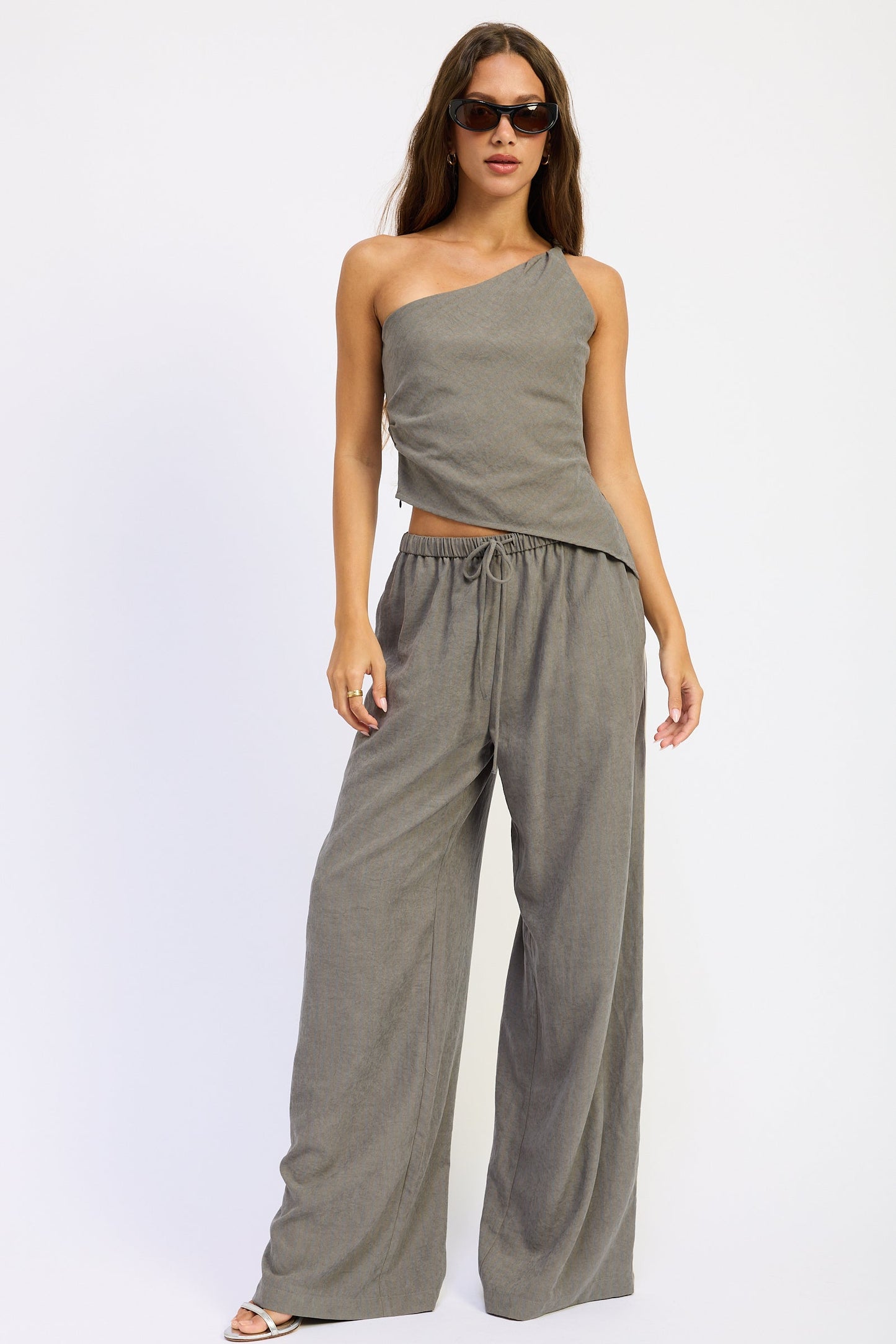 Emory Park Keira Top in Grey Blue Stripe view 5