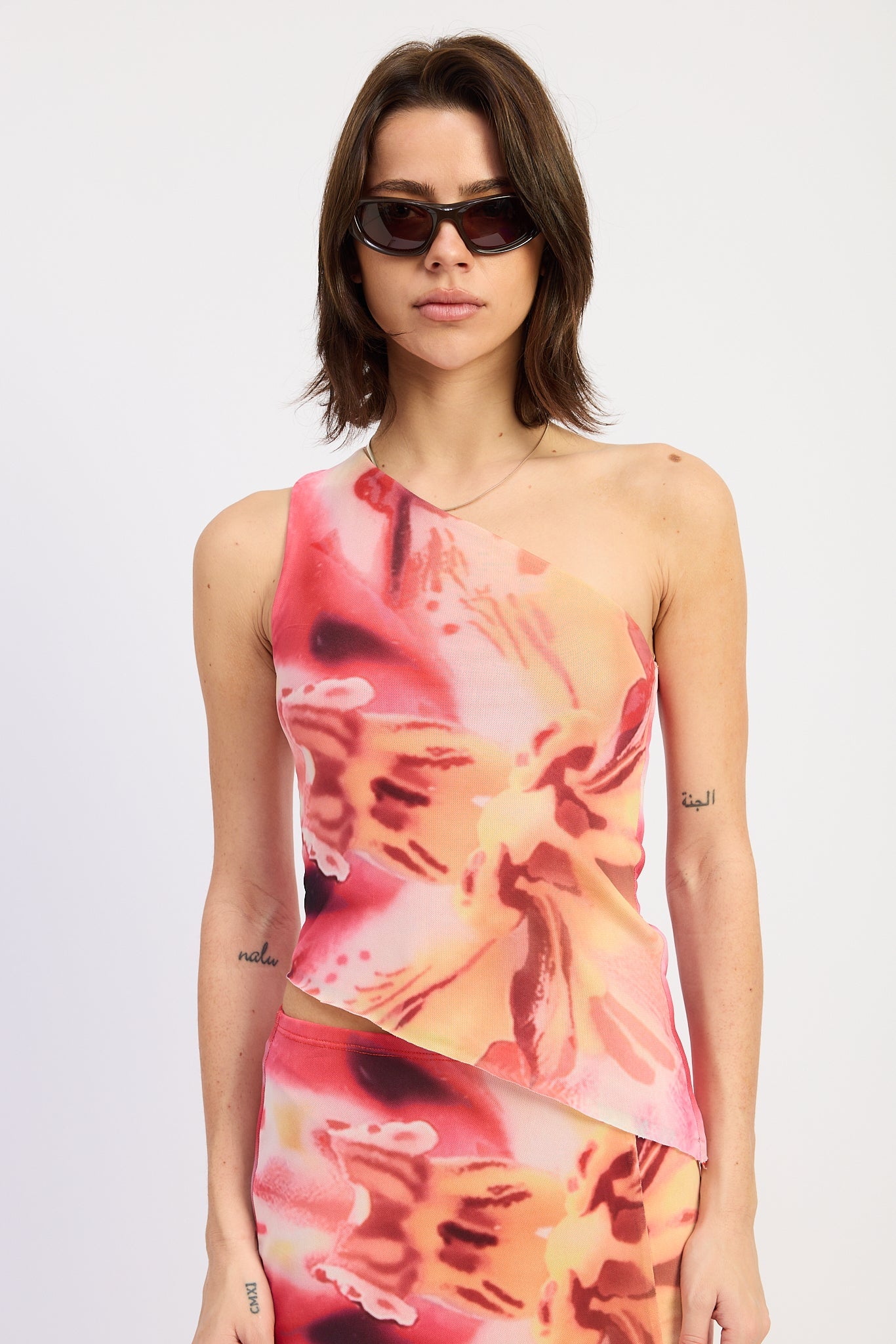 Emory Park Lilah Top in Rose Pink Floral - Lilah Top By Avara