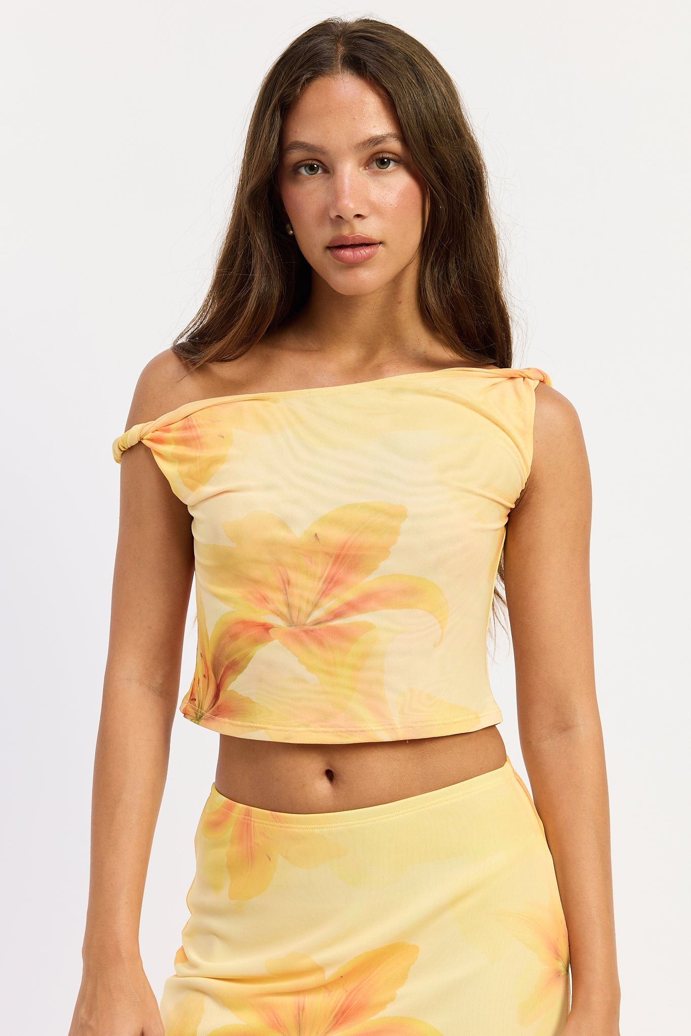 Emory Park Lucia Top in Yellow Floral - Lucia Top Handle Bag