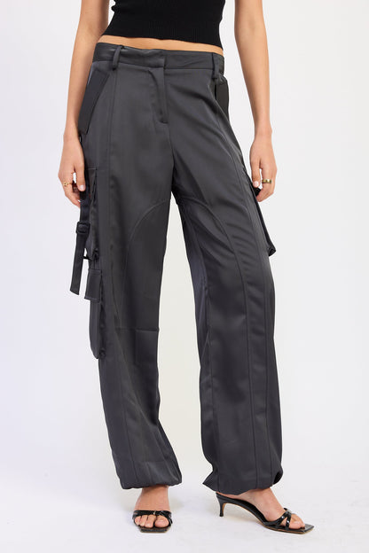Emory Park Novalie Cargo Jogger in Beige view 4 - Comfort Stretch - Nova Cargo Jeans (bottom)