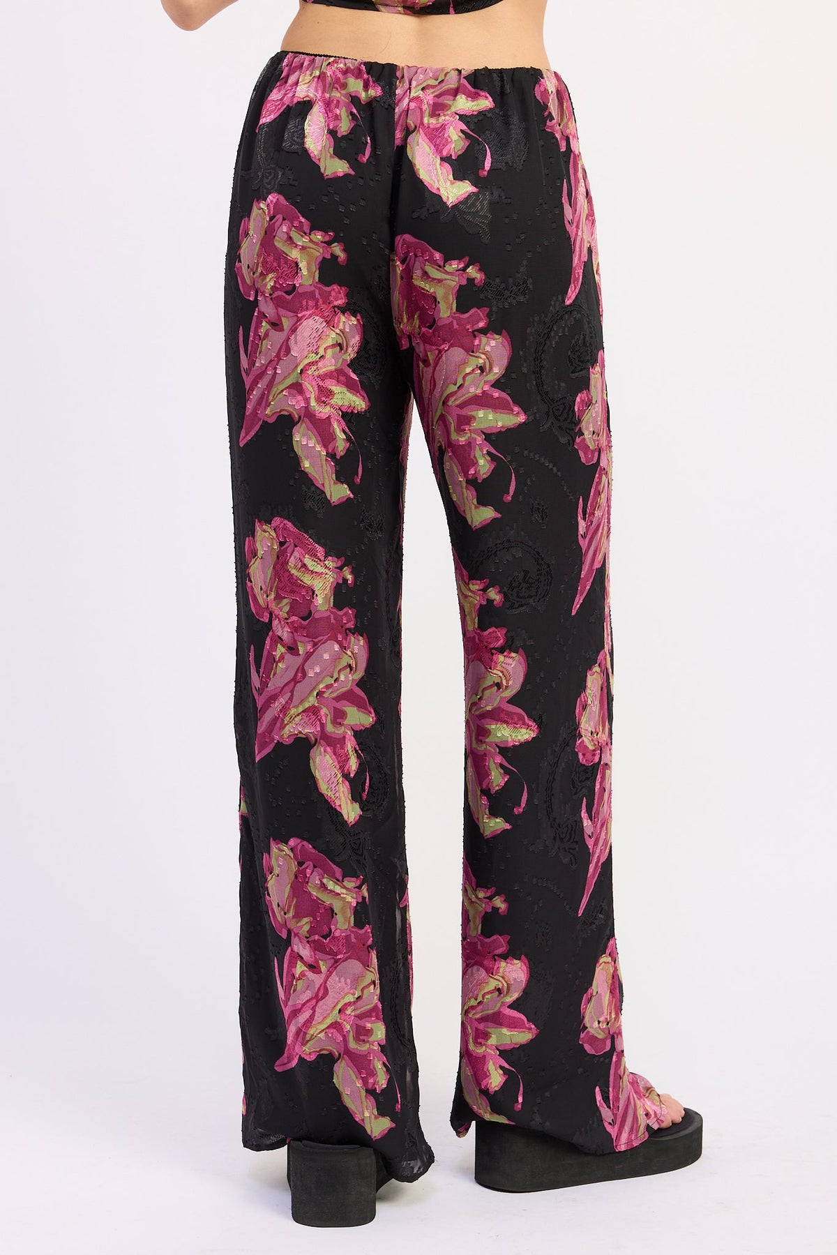 Emory Park Seraphina Pants in Black Fuchsia view 3 - Serafina Pants (bottom)