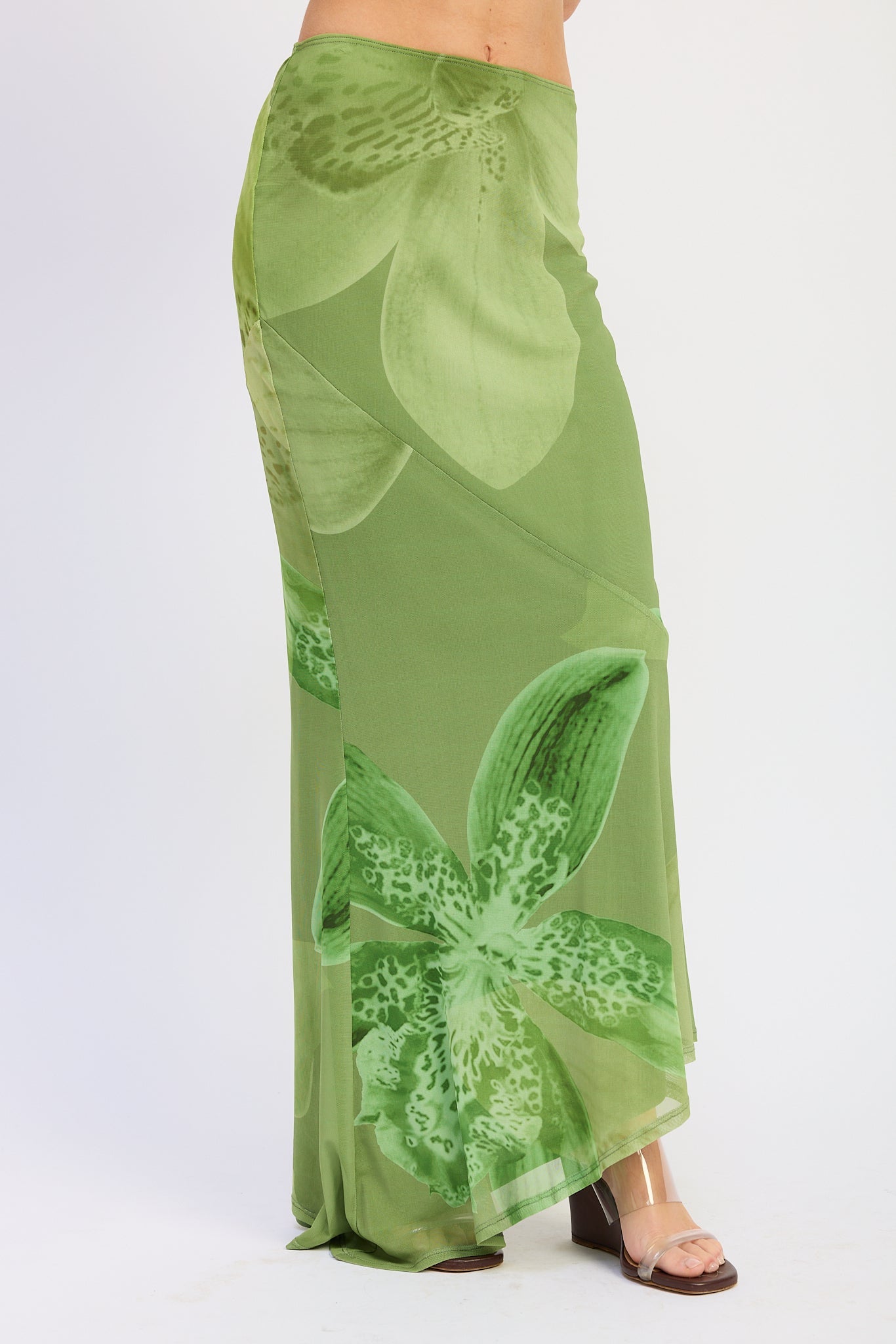Emory Park Seraphine Maxi Skirt in Green Floral view 2 - Seraphina Maxi Skirt (dress)