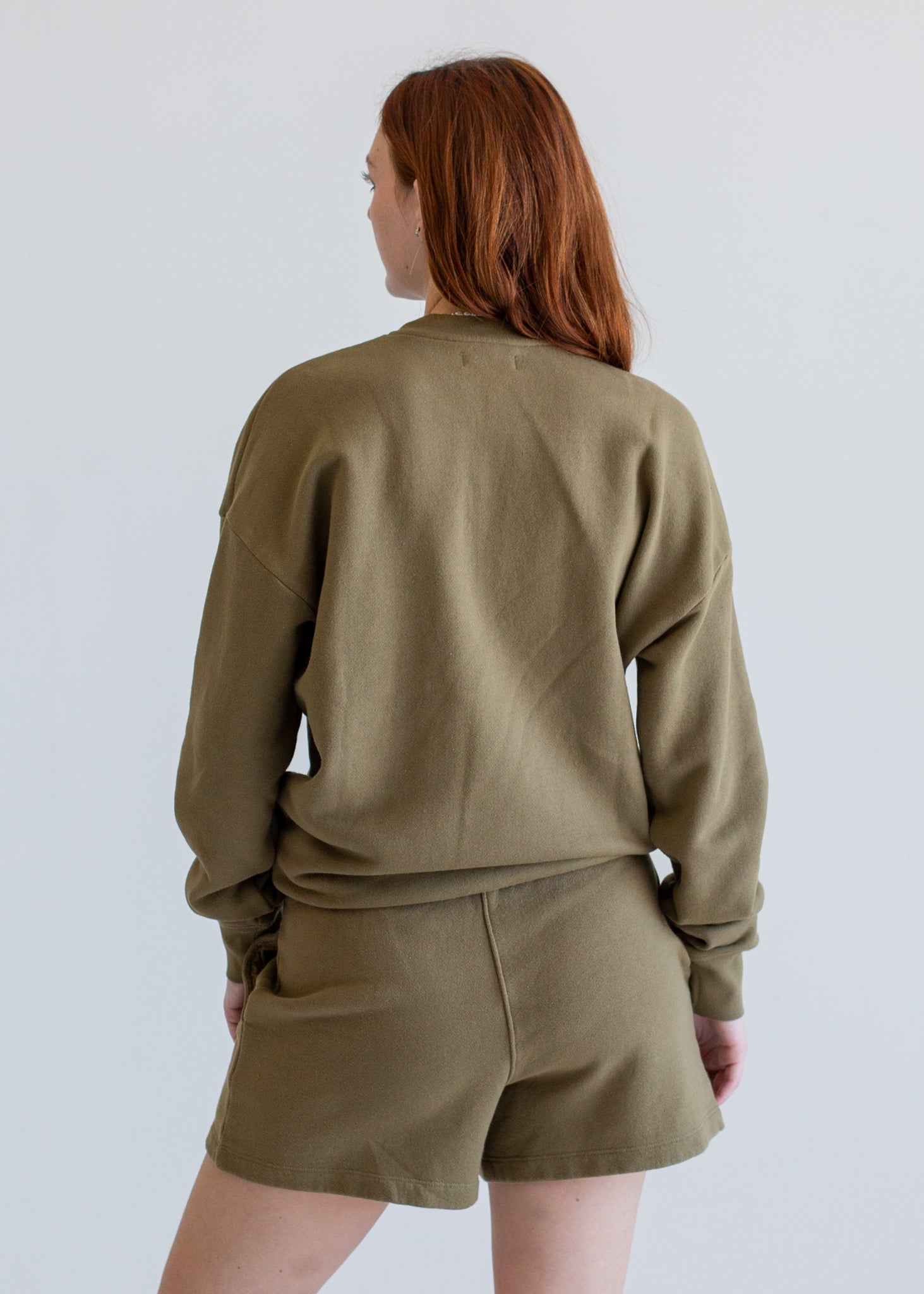 Essential Crewneck in S view 4 - Essential Crewneck Sweatshirt (piece)